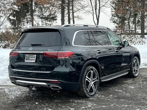 2023 Mercedes-Benz GLS 450 4MATIC