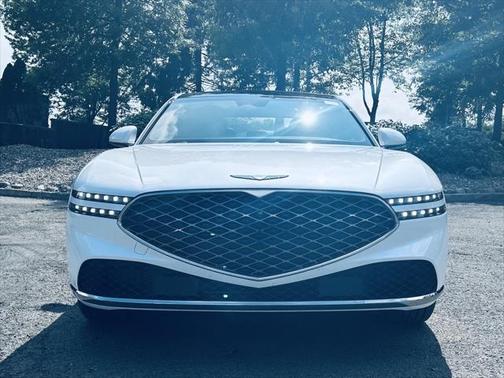 2024 Genesis G90 3.5T e-SC AWD