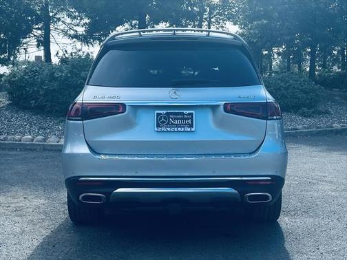 2022 Mercedes-Benz GLS 450 4MATIC