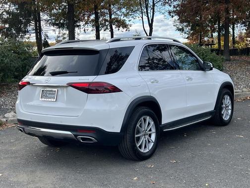 2024 Mercedes-Benz GLE 450 Plug-In Hybrid 4MATIC