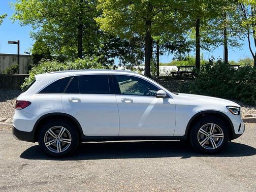 Polar White 2022 Mercedes-Benz GLC 300 4MATIC