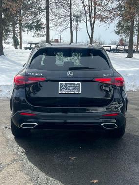 2023 Mercedes-Benz GLC 300 4MATIC