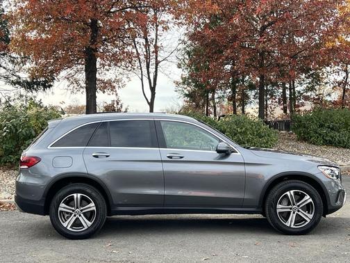 2022 Mercedes-Benz GLC 300 4MATIC