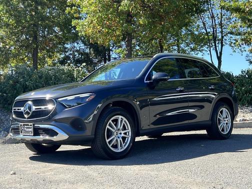 2023 Mercedes-Benz GLC 300 4MATIC