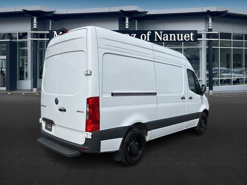 2025 Mercedes-Benz Sprinter 2500 Standard Roof