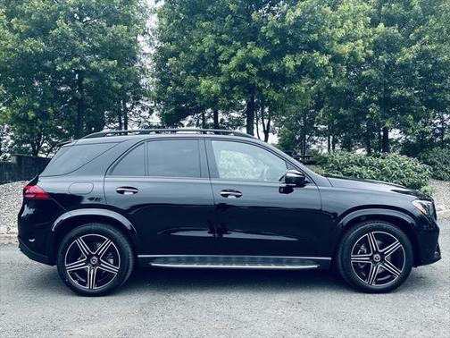 2025 Mercedes-Benz GLE 450e 4MATIC