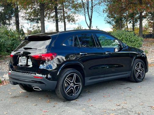 2025 Mercedes-Benz GLA 250 4MATIC