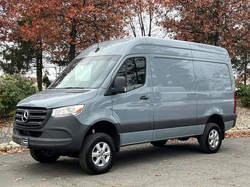 2024 Mercedes-Benz Sprinter 2500 4MATIC
