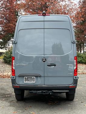 2024 Mercedes-Benz Sprinter 2500 4MATIC