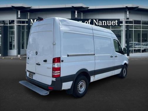 2017 Mercedes-Benz Sprinter 2500 Standard Roof
