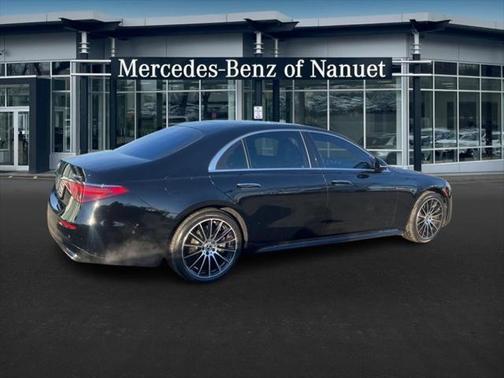 2022 Mercedes-Benz S-Class 4MATIC