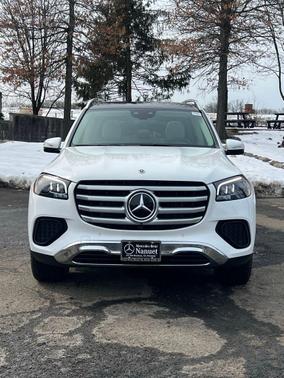 2024 Mercedes-Benz GLS 450 4MATIC