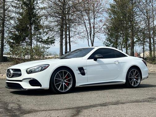 2017 Mercedes-Benz AMG SL 63 Base