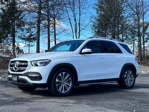 Polar White 2022 Mercedes-Benz GLE 350 4MATIC SUV