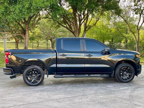 2021 Chevrolet Silverado 1500 Custom