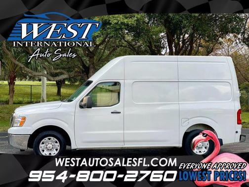 2013 Nissan NV Cargo NV2500 HD SV V6/SV V8