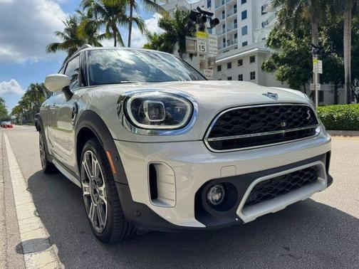2023 MINI Countryman Cooper S