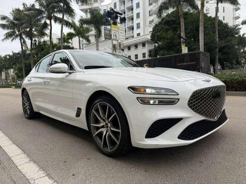 2025 Genesis G70 2.5T