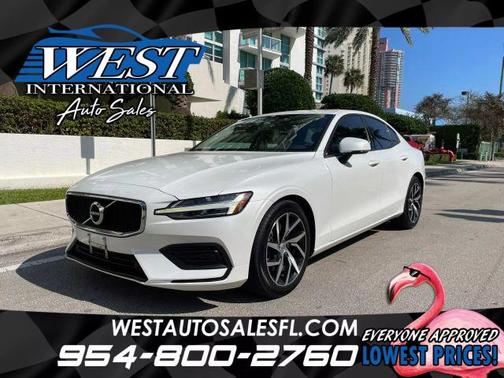 2020 Volvo S60 T5 Momentum