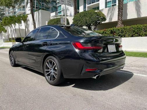2022 BMW 330e 330e