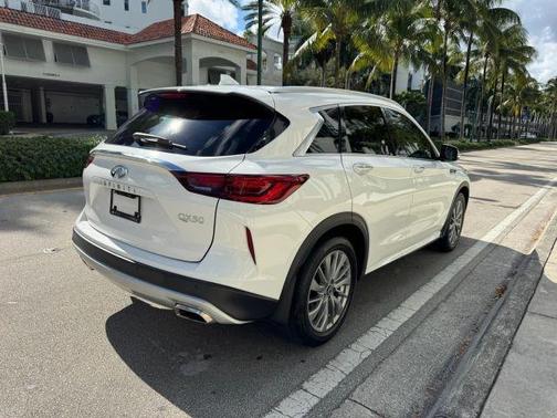 2024 INFINITI QX50 Luxe