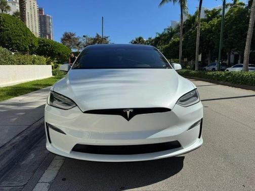 2022 Tesla Model X Base