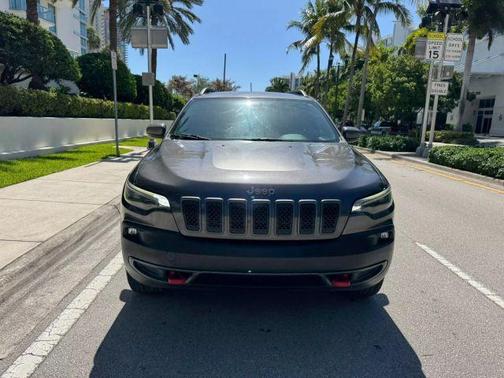 2020 Jeep Cherokee Trailhawk