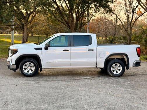 2022 GMC Sierra 1500 Pro