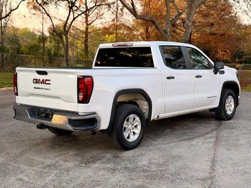 2022 GMC Sierra 1500 Pro