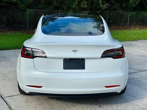 2019 Tesla Model 3 Standard Range