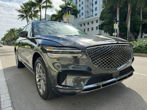 2025 Genesis GV70 2.5T