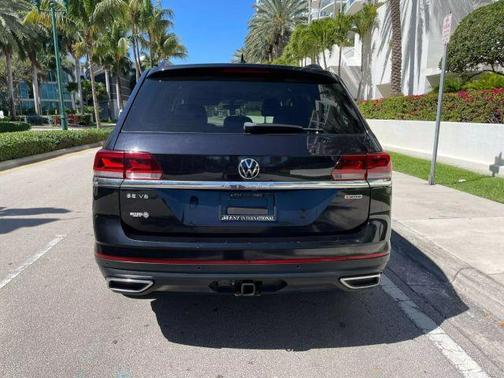 2021 Volkswagen Atlas 3.6L SE w/Technology