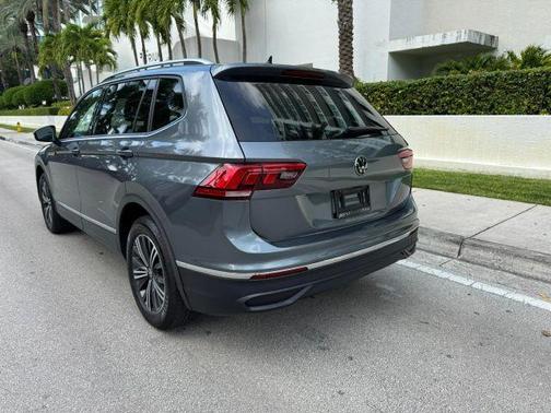 2024 Volkswagen Tiguan 2.0T Wolfsburg Edition