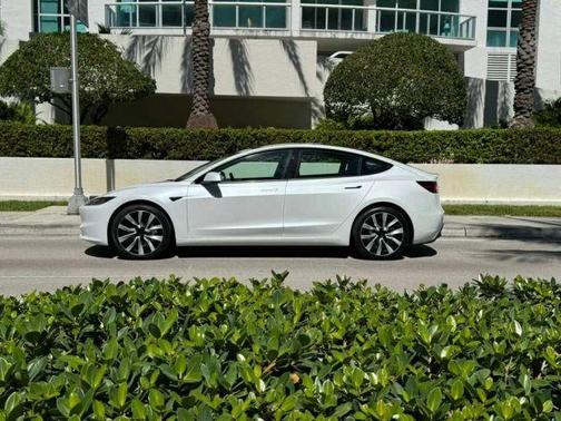 2024 Tesla Model 3 Base