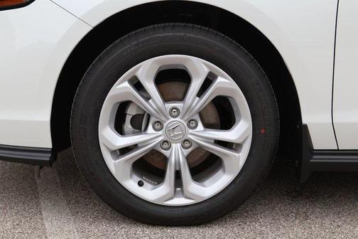 2025 Honda Accord LX 1.5T