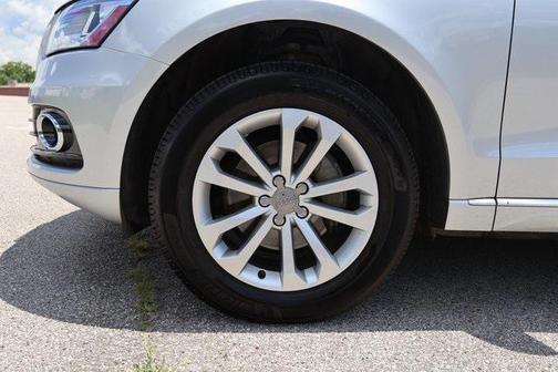2014 Audi Q5 2.0T Premium Plus