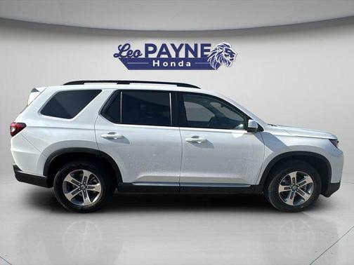 Platinum White Pearl 2026 Honda Pilot EX-L