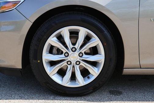 2022 Chevrolet Malibu FWD LT