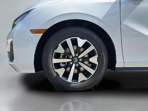 Platinum White Pearl 2026 Honda Odyssey EX-L