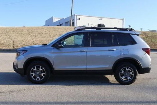 2022 Honda Passport AWD TrailSport