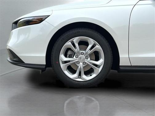 2025 Honda Accord LX 1.5T