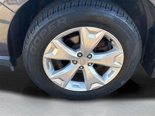 2014 Subaru Forester 2.5i Touring