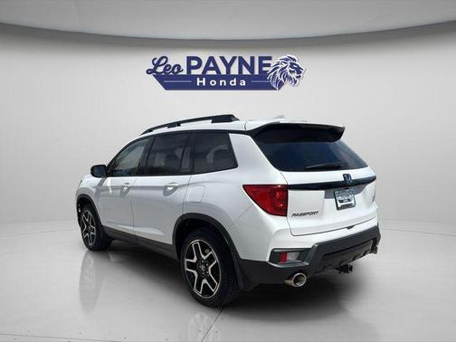 Platinum White Pearl 2022 Honda Passport AWD Elite