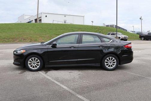 2015 Ford Fusion S