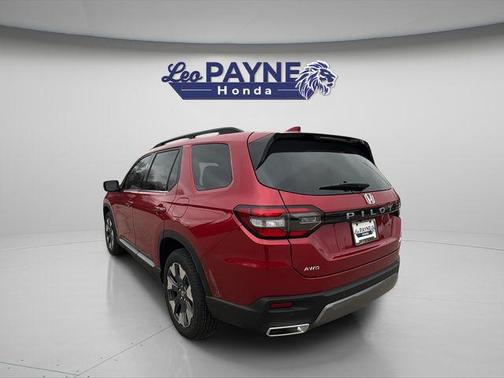 Radiant Red Metallic II 2026 Honda Pilot Elite