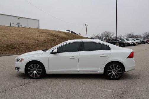 2016 Volvo S60 Inscription T5 Drive-E Premier