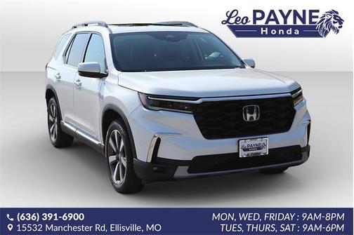 2025 Honda Pilot Touring 8-Passenger
