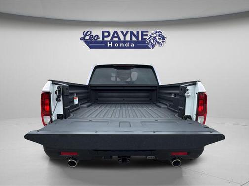 Platinum White Pearl 2026 Honda Ridgeline RTL