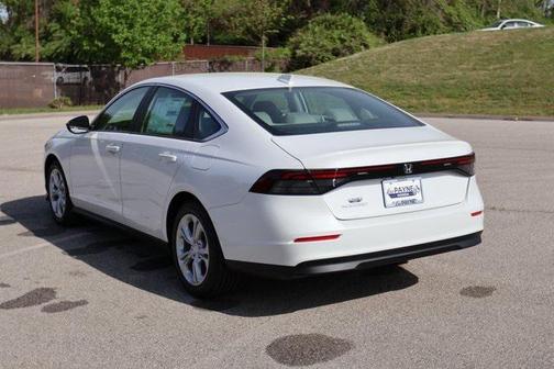 2025 Honda Accord LX 1.5T