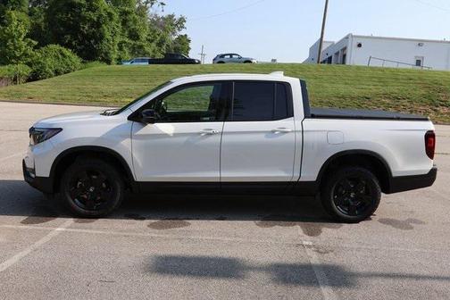 2025 Honda Ridgeline Black